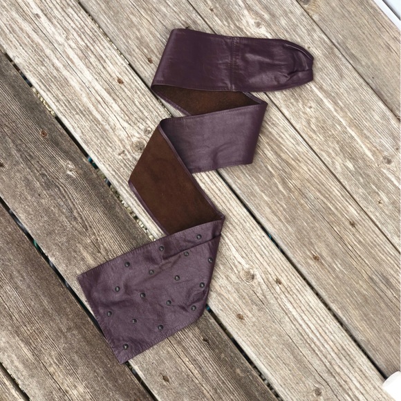 Vintage Leather Sash Belt - Picture 10 of 12